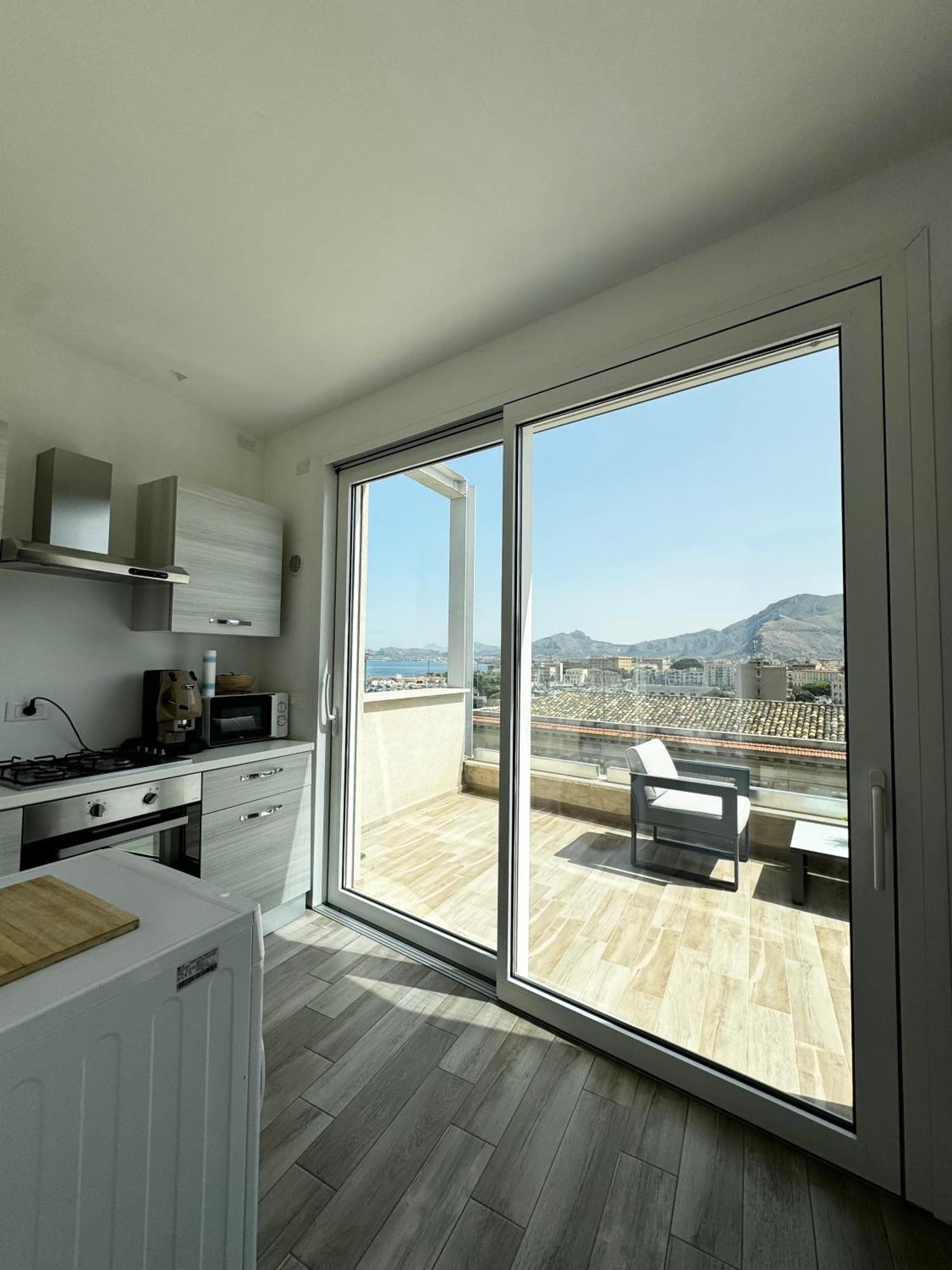 Palermo Inn Marina Exclusive View Eksteriør billede
