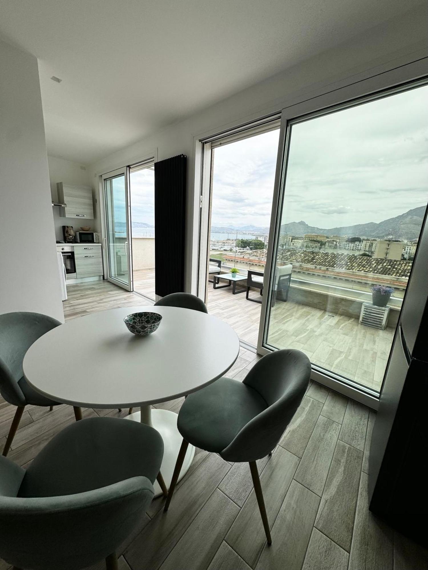 Palermo Inn Marina Exclusive View Eksteriør billede