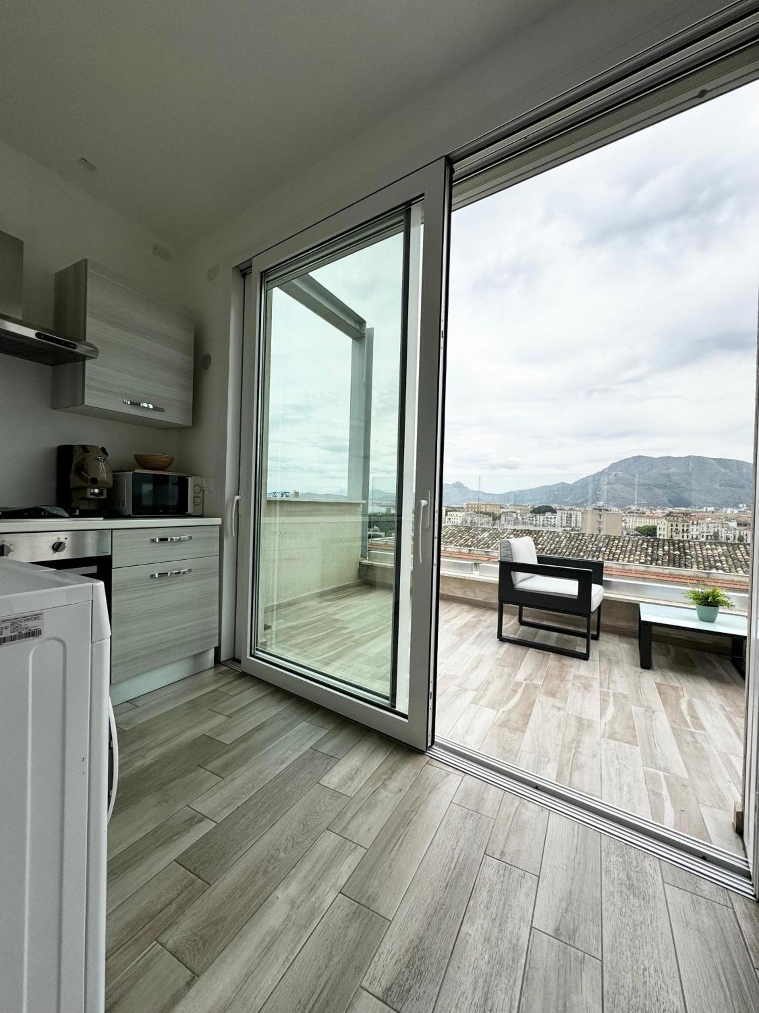 Palermo Inn Marina Exclusive View Eksteriør billede