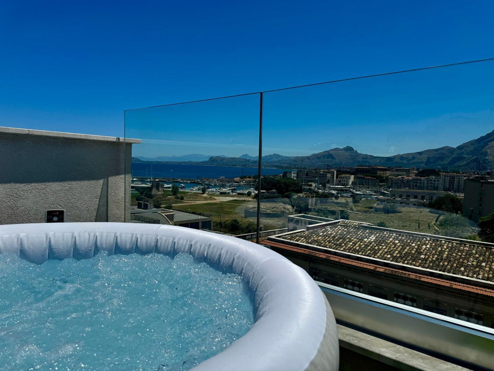 Palermo Inn Marina Exclusive View Eksteriør billede