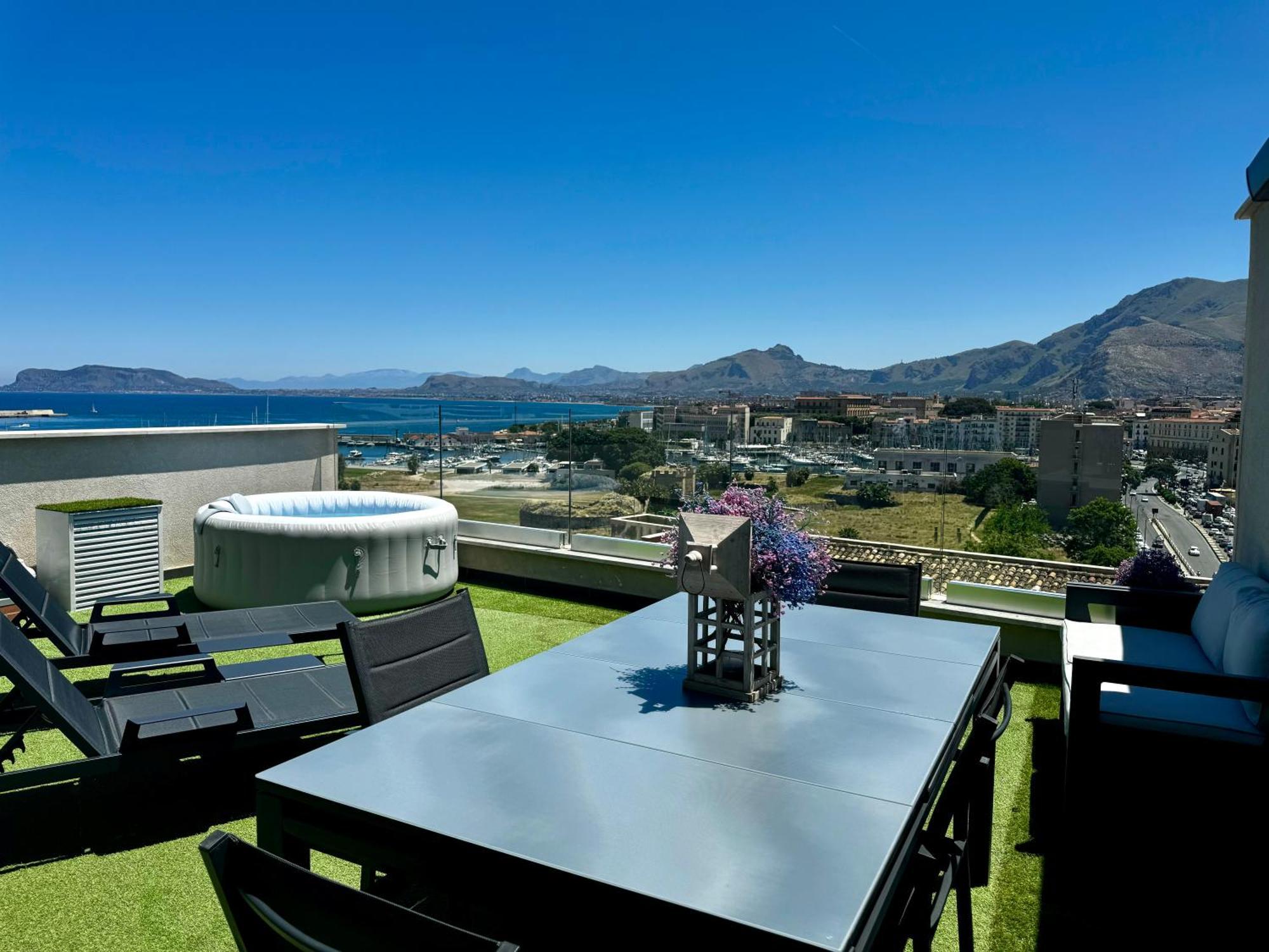 Palermo Inn Marina Exclusive View Eksteriør billede