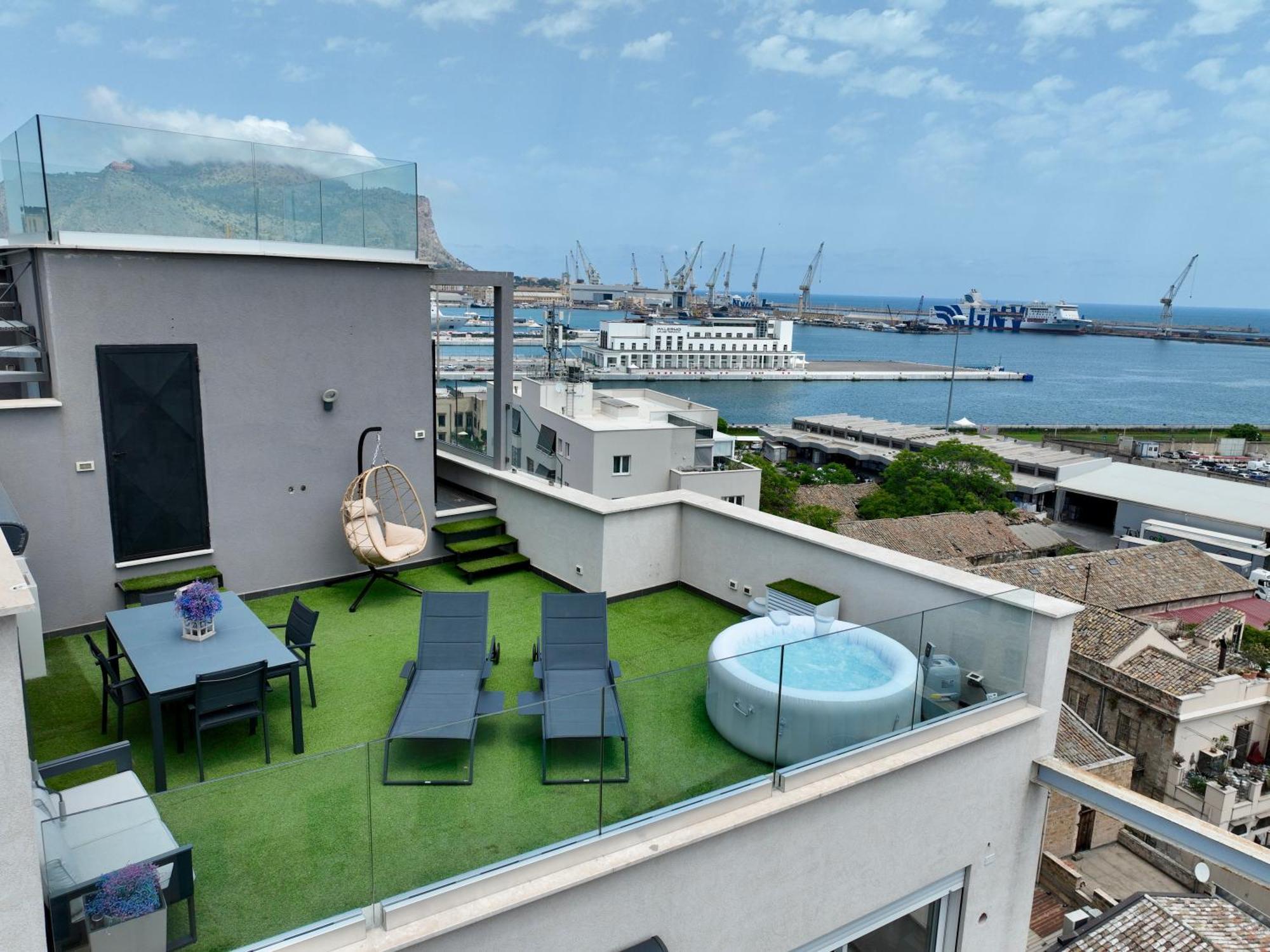 Palermo Inn Marina Exclusive View Eksteriør billede